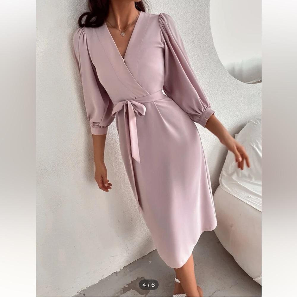 Pastel pink Puff sleeve dress